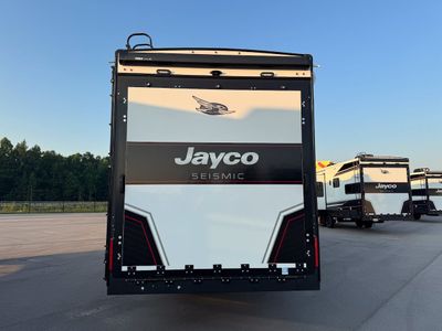 2026 Jayco Seismic — rear three-quarter view