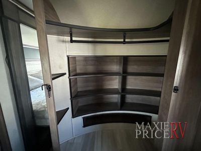 2022 Grand Design Solitude 375RES - Photo 26