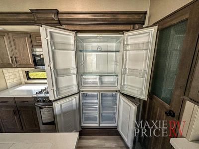 2022 Grand Design Solitude 375RES - Photo 18