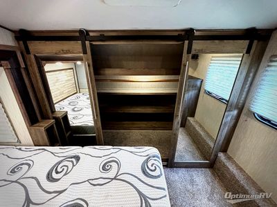 2019 Forest River Sabre - Photo 10