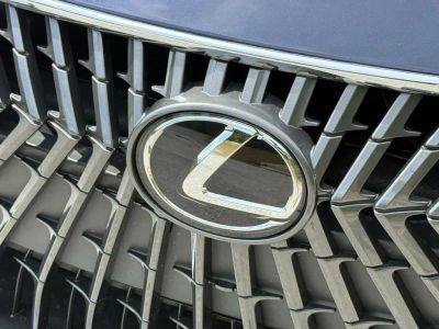 2023 Lexus ES - Photo 5