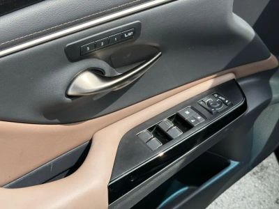 2023 Lexus ES - Photo 20