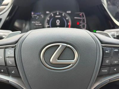 2023 Lexus ES - Photo 26