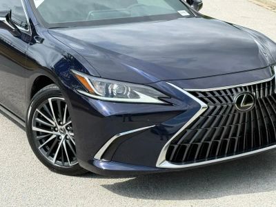 2023 Lexus ES - Photo 4
