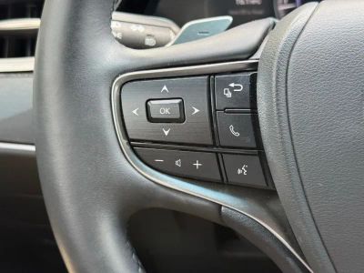 2023 Lexus ES - Photo 28