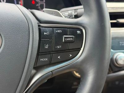 2023 Lexus ES - Photo 29