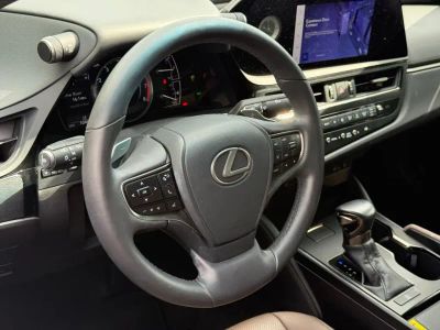 2023 Lexus ES - Photo 15