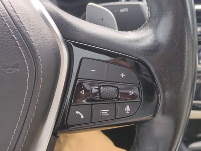 2021 BMW 5 Series — photo 27 view