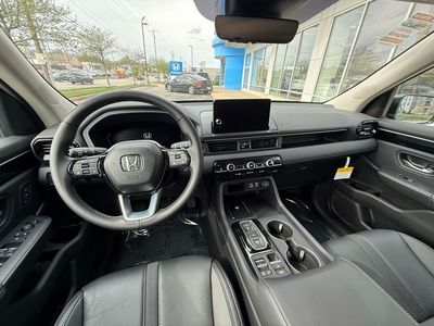2025 Honda Pilot — photo 11 view
