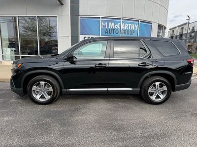 2025 Honda Pilot — photo 9 view