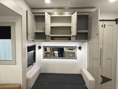 2026 Brinkley Model Z — photo 43 view
