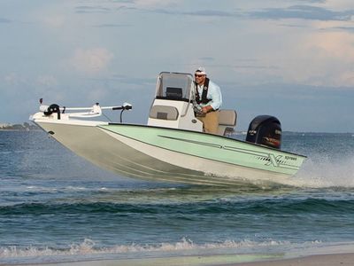 2024 Xpress Boats H22B - Photo 1