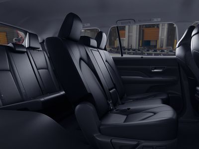 2026 Toyota Grand Highlander - Photo 21