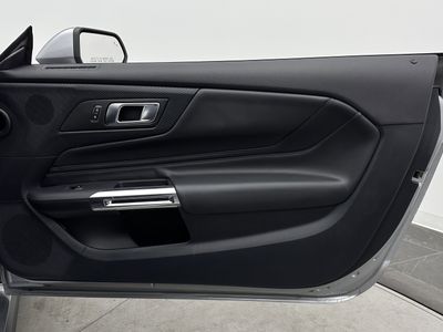 2024 Ford Mustang - Photo 27