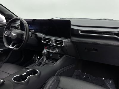 2024 Ford Mustang - Photo 28