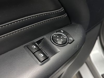 2024 Ford Mustang - Photo 11