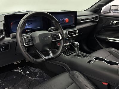2024 Ford Mustang - Photo 9