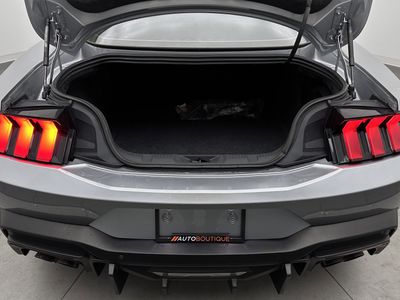 2024 Ford Mustang - Photo 26