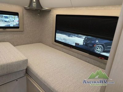 2026 Tiffin Motorhomes Wayfarer — photo 15 view