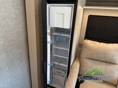 2026 Tiffin Motorhomes Wayfarer — photo 12 view