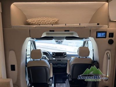 2026 Tiffin Motorhomes Wayfarer — photo 13 view
