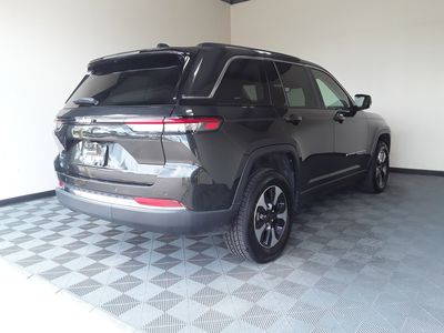 2024 Jeep Grand Cherokee 4xe - Photo 2