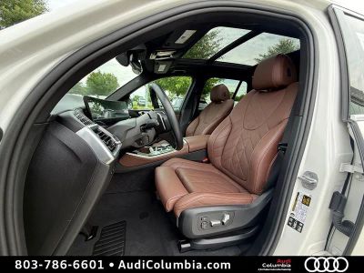 2024 BMW X5 — detail view