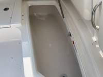 2025 Robalo 246 Cayman - Photo 23