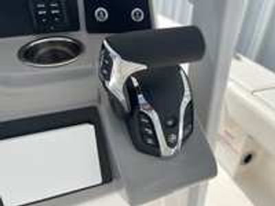 2025 Robalo 246 Cayman - Photo 15