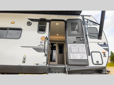 2026 Forest River RV Grand Surveyor - Photo 13
