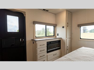 2026 Forest River RV Grand Surveyor - Photo 29