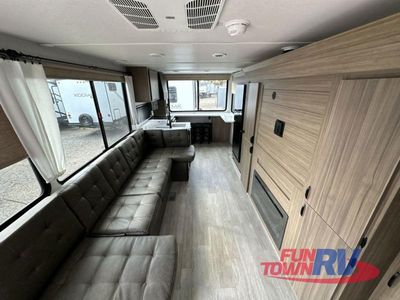 2025 Forest River RV Salem — photo 7 view