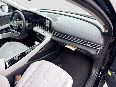 2026 Hyundai ELANTRA HYBRID — photo 12 view
