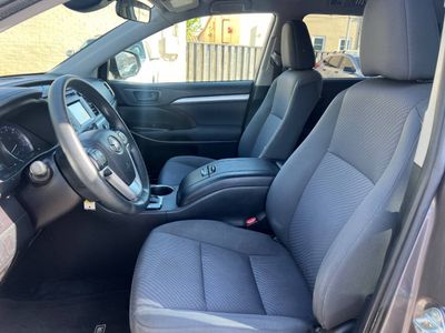 2019 Toyota Highlander - Photo 8