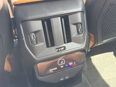 2026 BMW X3 — photo 17 view