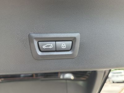 2026 BMW X3 — photo 12 view