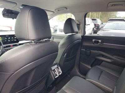 2026 Kia Sorento - Photo 24