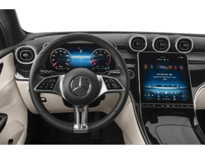 2024 Mercedes-Benz GLC — photo 10 view