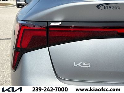 2026 Kia K5 — photo 9 view