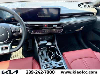 2026 Kia K5 — photo 17 view