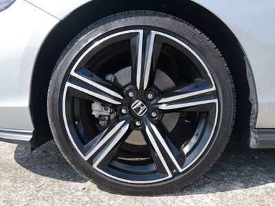 2024 Honda Accord Hybrid - Photo 10