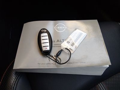 2023 Nissan Altima — photo 15 view