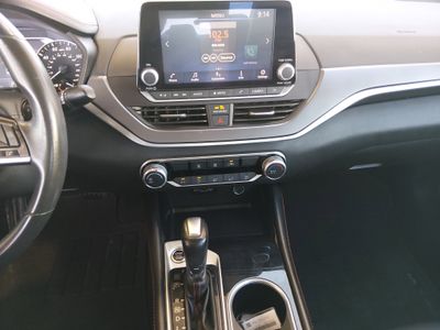 2023 Nissan Altima — photo 20 view
