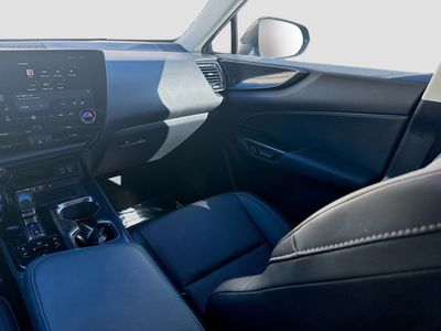 2022 Lexus NX — photo 19 view