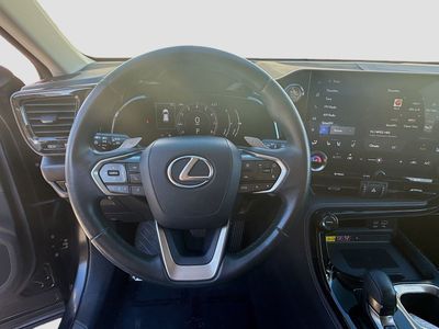 2022 Lexus NX — photo 8 view