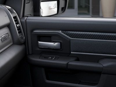2026 Ram 2500 — photo 25 view