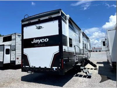 2026 Jayco Seismic - Photo 5