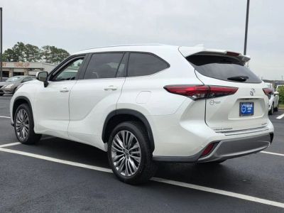 2021 Toyota Highlander - Photo 6
