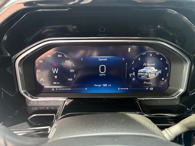 2026 Chevrolet Silverado 1500 — photo 10 view