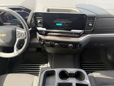 2026 Chevrolet Silverado 1500 — photo 13 view